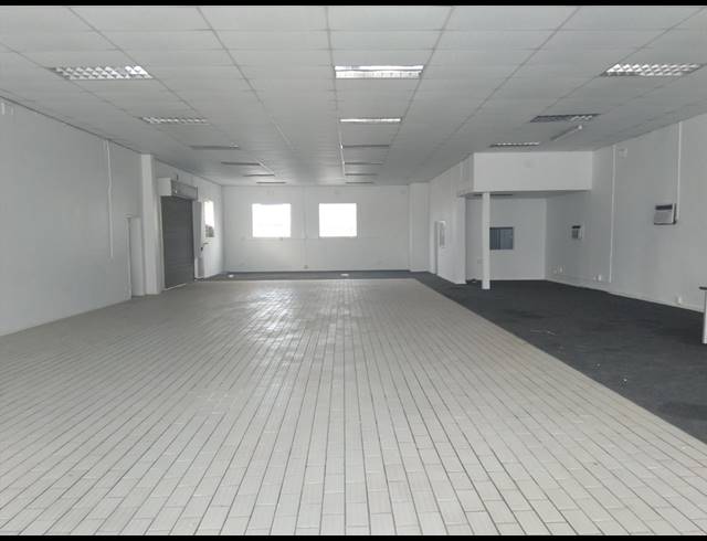 420M² OFFICE TO LET IN RICHMOND ESTATE